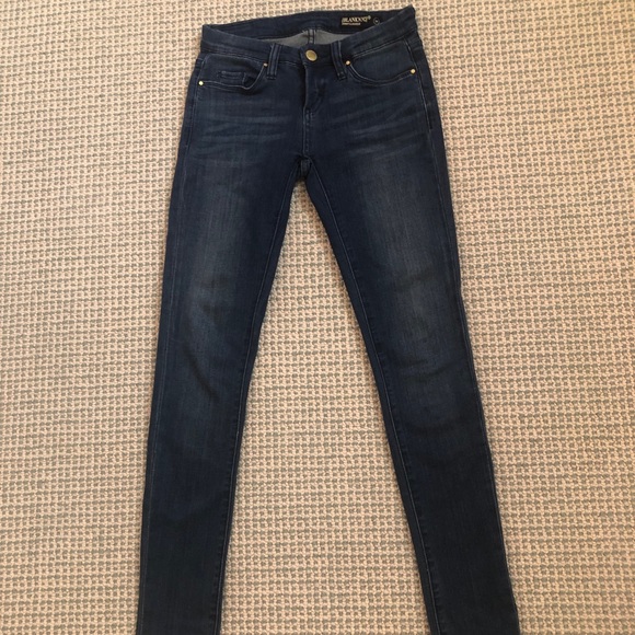 Blank NYC dark wash skinny jeans - Picture 2 of 4